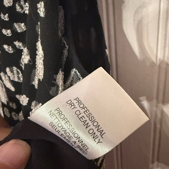 Joie Y2K Nayeka Caviar Silk Beaded Black and Silver Small Blouse - Picture 6 of 6